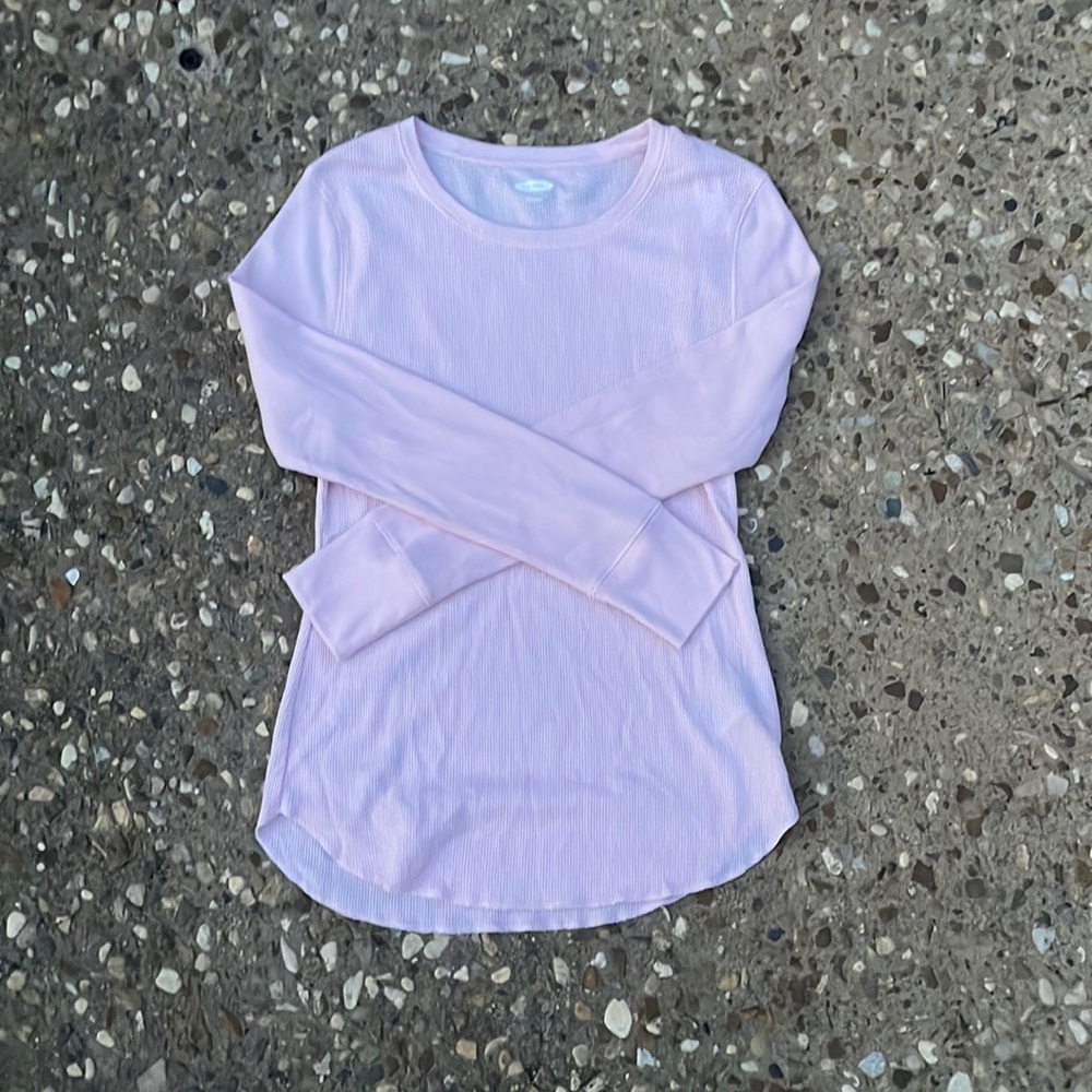Old navy baby pink henley💕